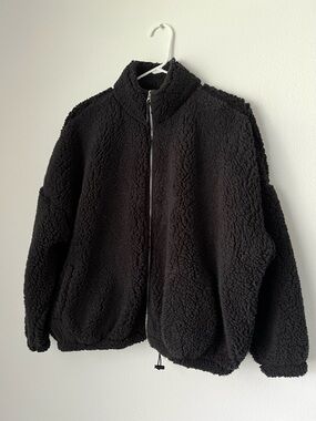 Pacsun Cozy Oversized Black Sherpa Zip-Up Jacket Small